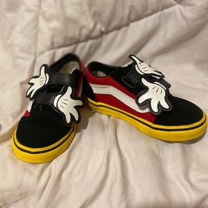 Mickey Mouse Vans- 8c